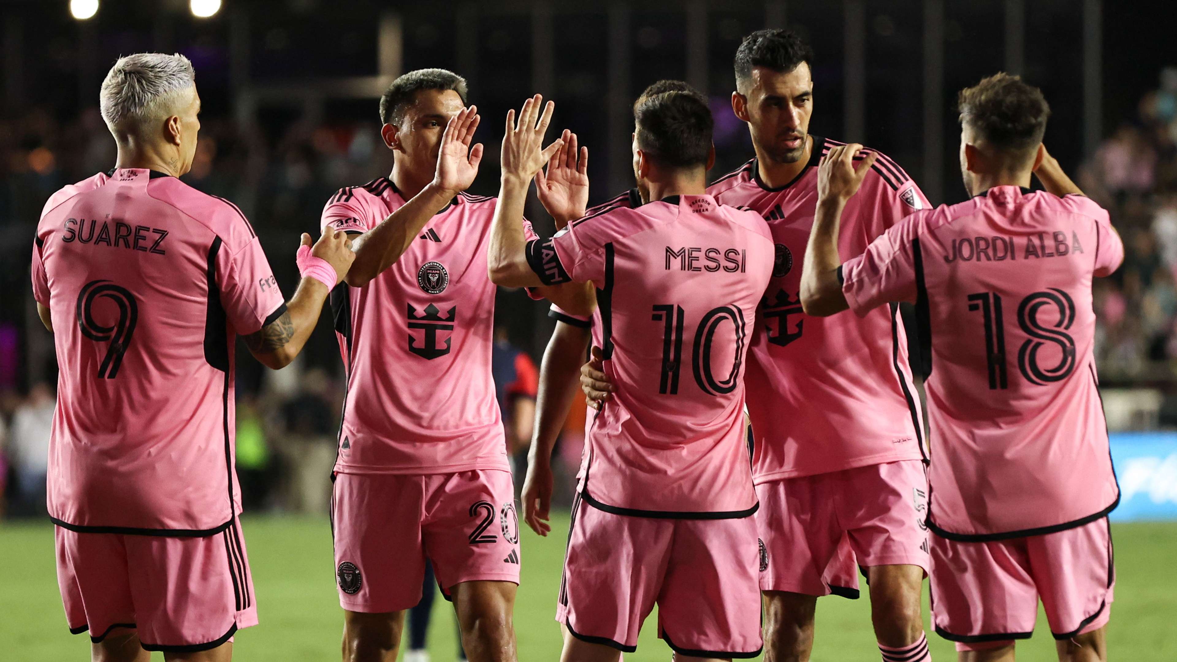 面临更大的 面临更大的